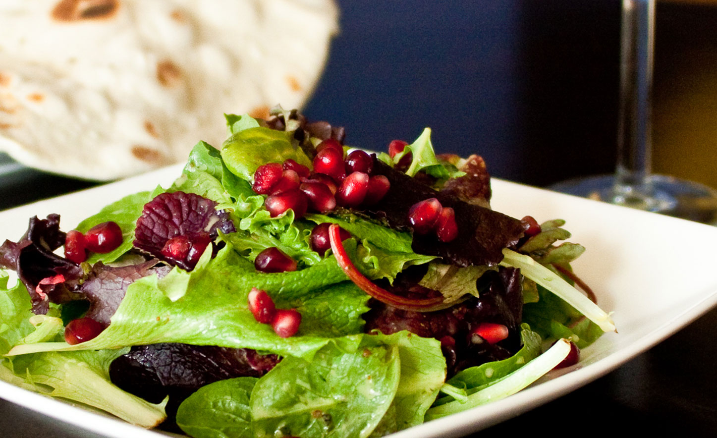 Mixed-Greens-with-Pomegranate-Seeds-vegetarian-food-Santa-Cruz