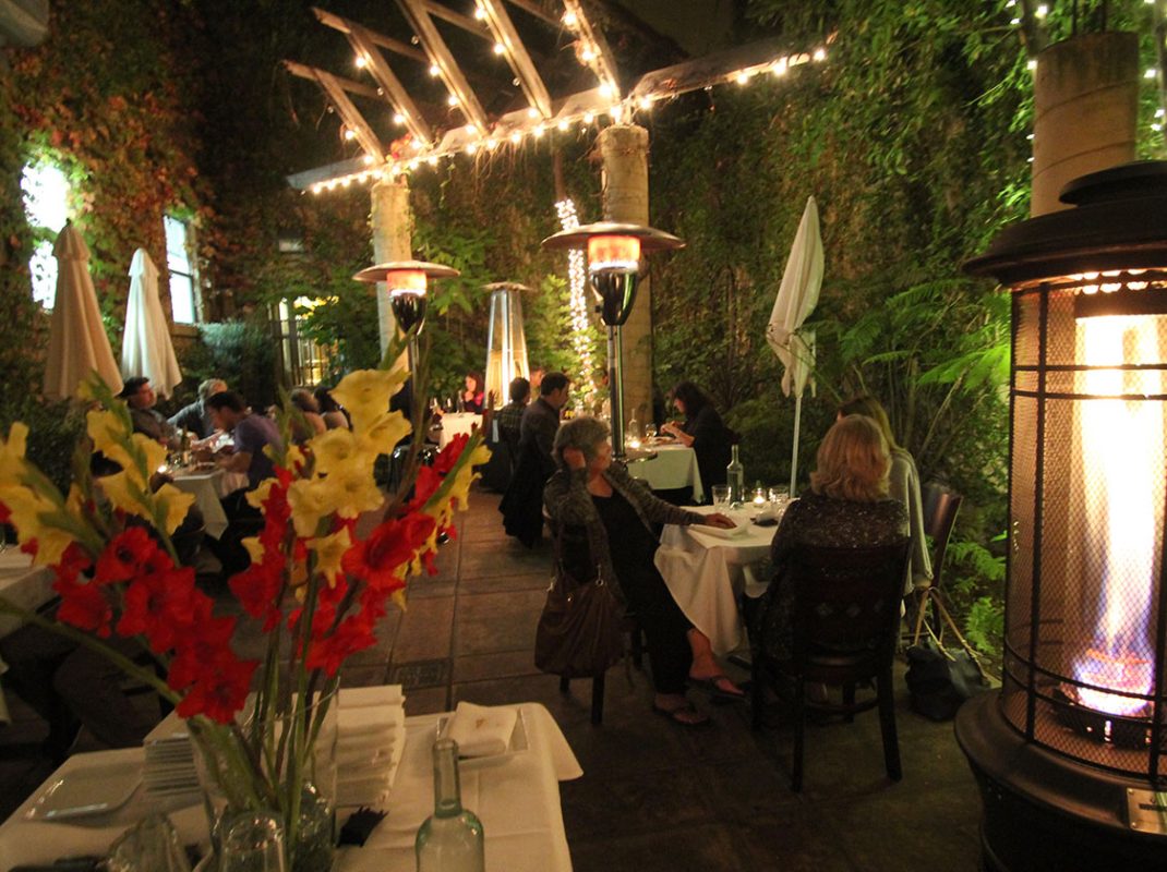 Mediterranean Fine Dining Restaurant in Santa Cruz - Laili Restaurant